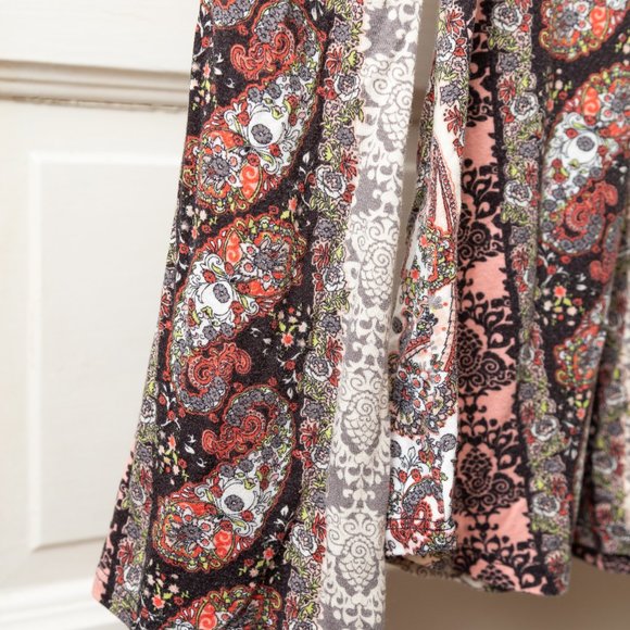 Hippie Paisley Boho Pattern Long Bell Sleeve Shirt - Picture 5 of 5